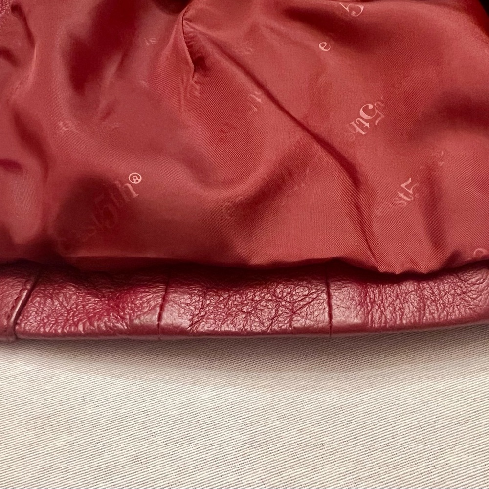 Women’s Med East 5th Genuine Leather zip-up jacket, Red/Burgundy 
UEC - Picture 12 of 14